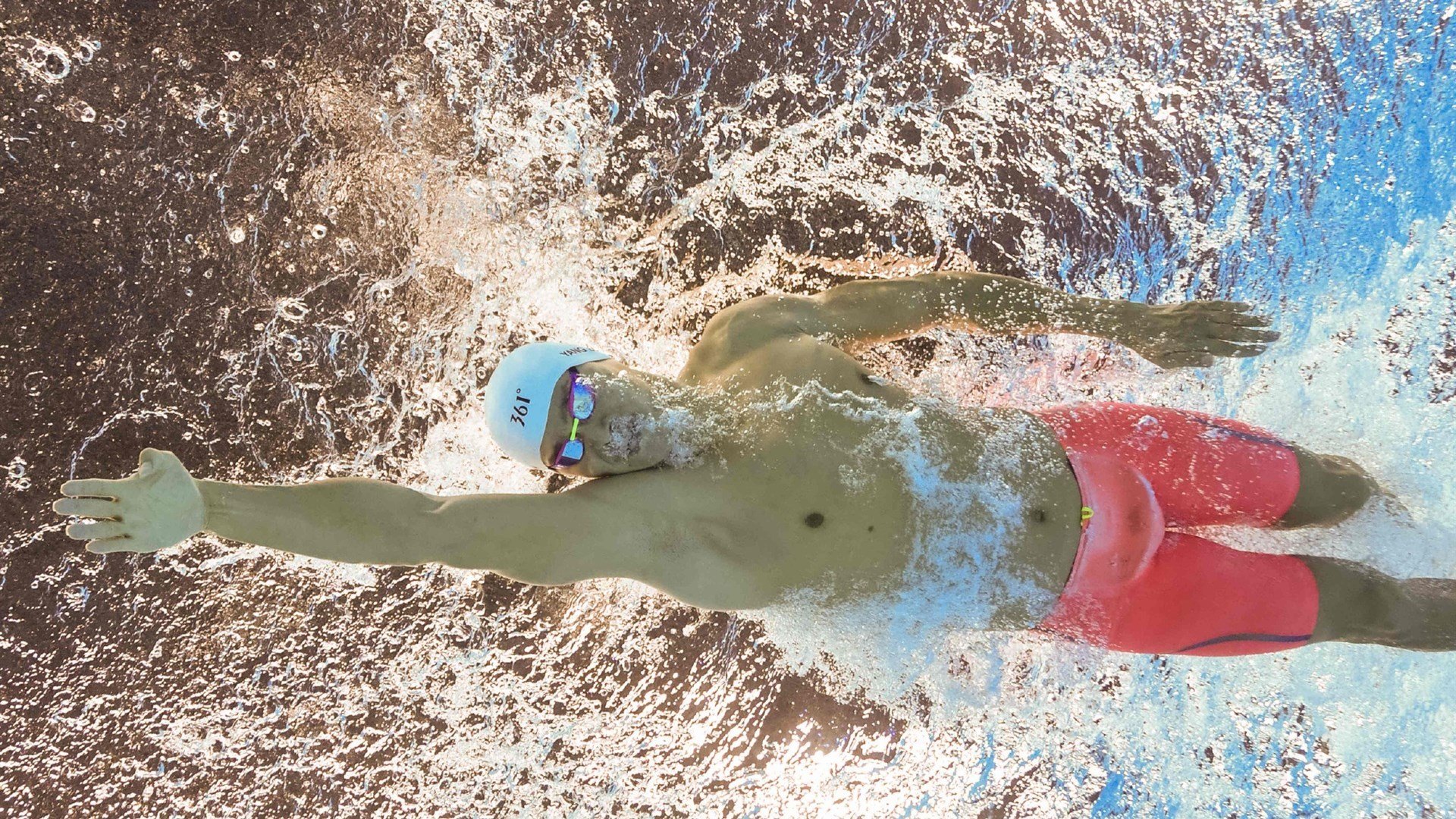 英超球队动态体能管理提升比赛中体力分配，英超球员体能